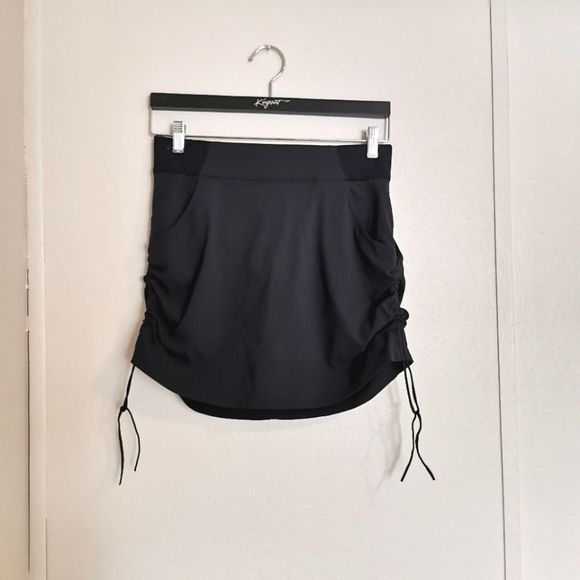 Columbia Dresses & Skirts - Columbia Anytime Casual Skort Size M Black